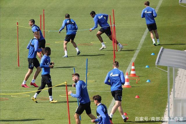 欧冠夺冠赔率:枪手拜仁并列第1 巴萨追平马竞