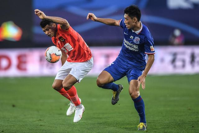 热身赛-廖三宁15分 中国男篮惨败澳大利亚33分