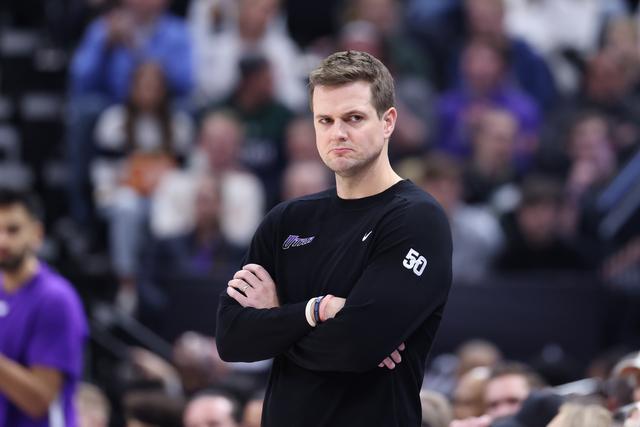 篮协公示运动员委员会名单 刘玉栋王治郅在列